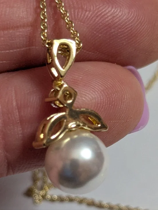 Gold Pearl Pendant Necklace with Crystal Accents R22126-01 - Picture 5 of 7